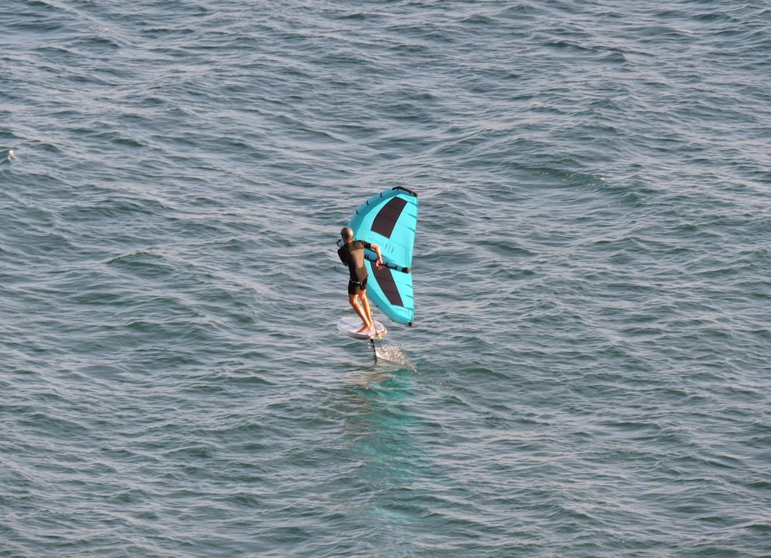 Pogoda na Bałtyku – jak odczytywać zmiany warunków na morzu?