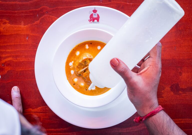 Wypożyczalnia desek SUP nad Bałtykiem – gdzie znaleźć najlepszą?