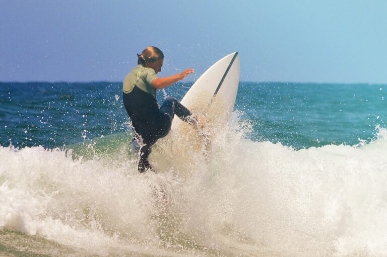 Surf air – nowa forma aktywności na wodzie